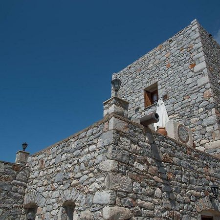 דירות Pírgos Dhiroú Charouda Stone Tower מראה חיצוני תמונה